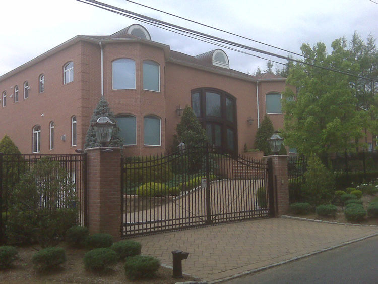 ALUMINUM-SWING-GATE (1) (1)