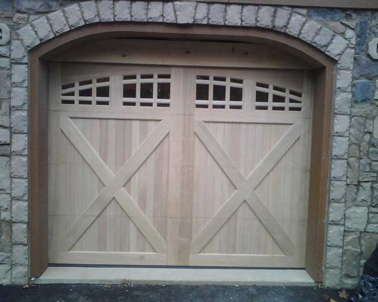 CARRIAGE-MAHOGANY