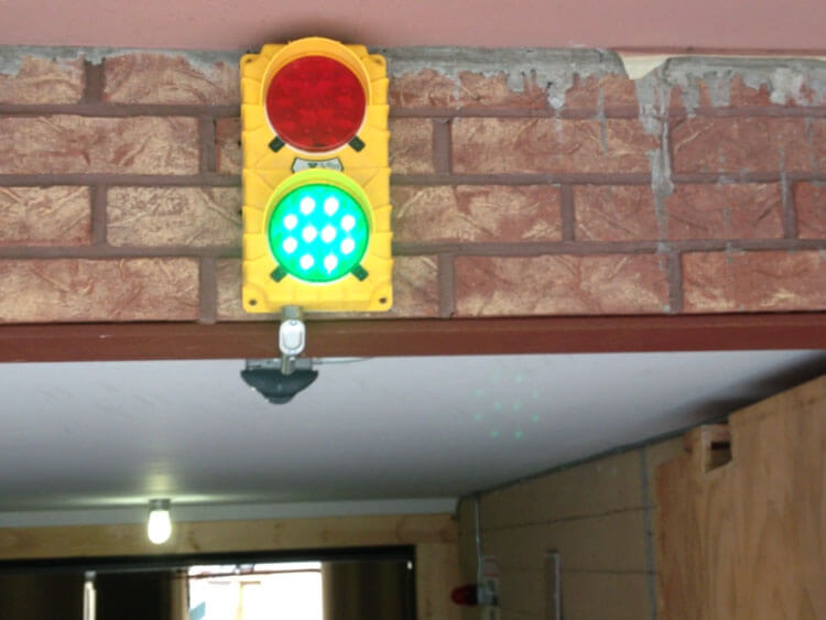 TRAFFIC-CONTROL-LIGHTS