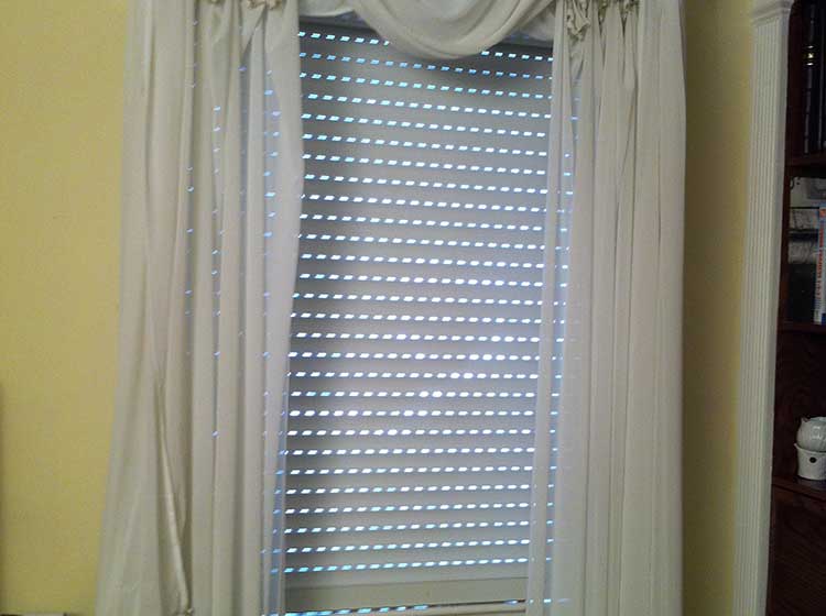 ac-interior-close
